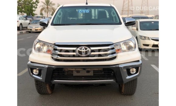 Acheter Import Voiture Toyota Hilux Blanc à Import - Dubai, Malawi Acheter Import Voiture Toyota Hilux Blanc à Import - Dubai, Malawi