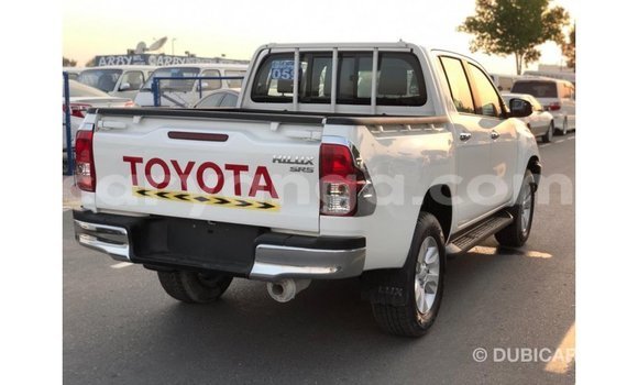 Acheter Import Voiture Toyota Hilux Blanc à Import - Dubai, Malawi Acheter Import Voiture Toyota Hilux Blanc à Import - Dubai, Malawi
