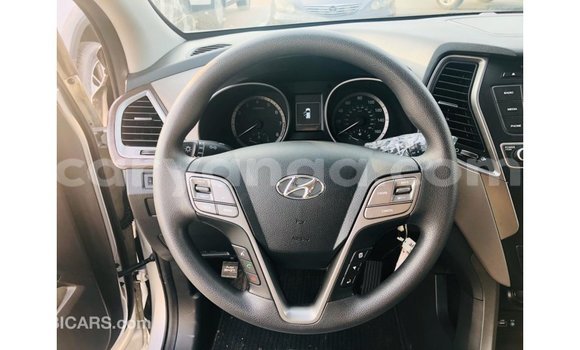 Nunua Imported Hyundai Santa Fe Other Gari ndani ya Import - Dubai nchini Malawi Nunua Imported Hyundai Santa Fe Other Gari ndani ya Import - Dubai nchini Malawi