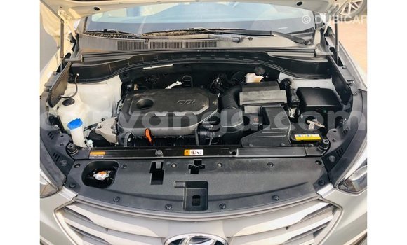 Nunua Imported Hyundai Santa Fe Other Gari ndani ya Import - Dubai nchini Malawi Nunua Imported Hyundai Santa Fe Other Gari ndani ya Import - Dubai nchini Malawi
