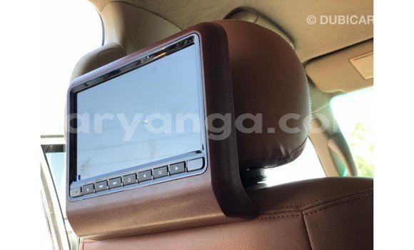 Nunua Imported Toyota Land Cruiser White Gari ndani ya Import - Dubai nchini Malawi Nunua Imported Toyota Land Cruiser White Gari ndani ya Import - Dubai nchini Malawi