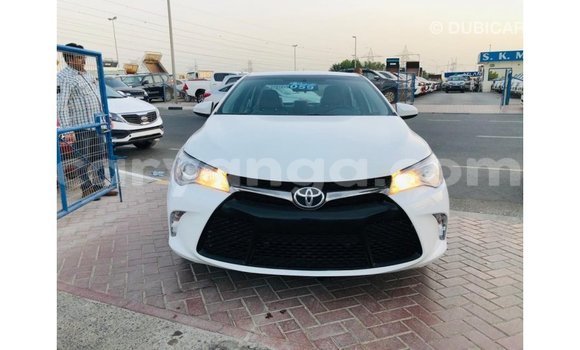Nunua Imported Toyota Camry White Gari ndani ya Import - Dubai nchini Malawi Nunua Imported Toyota Camry White Gari ndani ya Import - Dubai nchini Malawi
