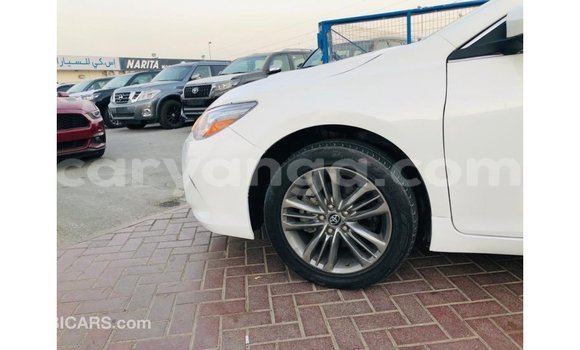 Nunua Imported Toyota Camry White Gari ndani ya Import - Dubai nchini Malawi Nunua Imported Toyota Camry White Gari ndani ya Import - Dubai nchini Malawi