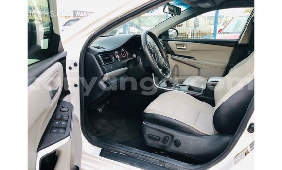 Nunua Imported Toyota Camry White Gari ndani ya Import - Dubai nchini Malawi Nunua Imported Toyota Camry White Gari ndani ya Import - Dubai nchini Malawi
