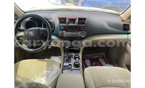 Nunua Imported Toyota Highlander Other Gari ndani ya Import - Dubai nchini Malawi Nunua Imported Toyota Highlander Other Gari ndani ya Import - Dubai nchini Malawi