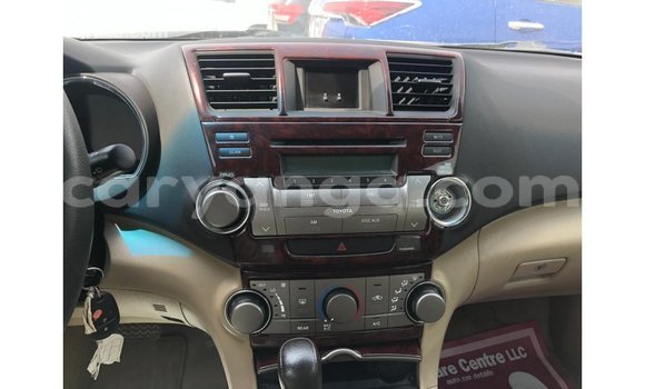 Nunua Imported Toyota Highlander Other Gari ndani ya Import - Dubai nchini Malawi Nunua Imported Toyota Highlander Other Gari ndani ya Import - Dubai nchini Malawi