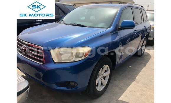 Acheter Import Voiture Toyota Highlander Bleu à Import - Dubai, Malawi Acheter Import Voiture Toyota Highlander Bleu à Import - Dubai, Malawi