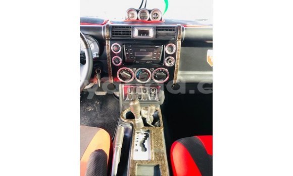 Nunua Imported Toyota FJ Cruiser Black Gari ndani ya Import - Dubai nchini Malawi Nunua Imported Toyota FJ Cruiser Black Gari ndani ya Import - Dubai nchini Malawi