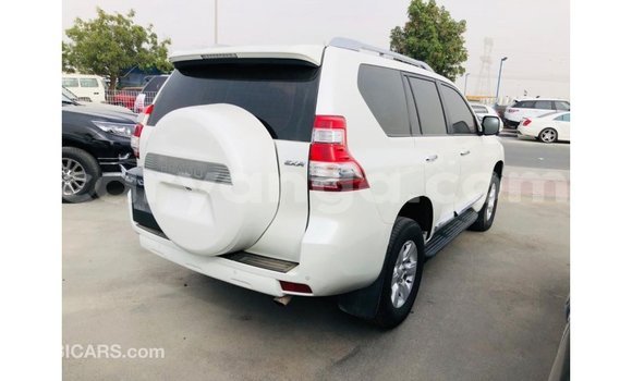 Nunua Imported Toyota Prado White Gari ndani ya Import - Dubai nchini Malawi Nunua Imported Toyota Prado White Gari ndani ya Import - Dubai nchini Malawi