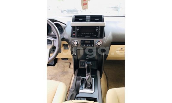 Nunua Imported Toyota Prado White Gari ndani ya Import - Dubai nchini Malawi Nunua Imported Toyota Prado White Gari ndani ya Import - Dubai nchini Malawi