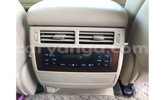 Nunua Imported Toyota Land Cruiser White Gari ndani ya Import - Dubai nchini Malawi Nunua Imported Toyota Land Cruiser White Gari ndani ya Import - Dubai nchini Malawi