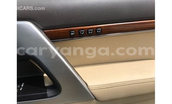Nunua Imported Toyota Land Cruiser White Gari ndani ya Import - Dubai nchini Malawi Nunua Imported Toyota Land Cruiser White Gari ndani ya Import - Dubai nchini Malawi