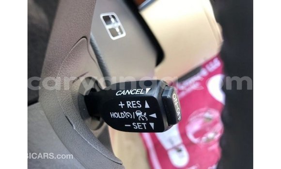 Nunua Imported Toyota Land Cruiser White Gari ndani ya Import - Dubai nchini Malawi Nunua Imported Toyota Land Cruiser White Gari ndani ya Import - Dubai nchini Malawi