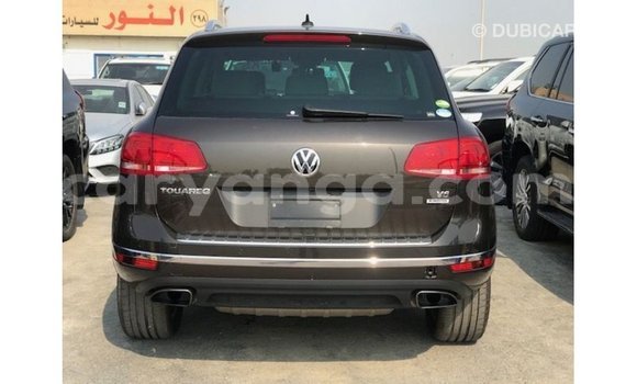 Buy Import Volkswagen Touareg Brown Car in Import - Dubai in Malawi Buy Import Volkswagen Touareg Brown Car in Import - Dubai in Malawi