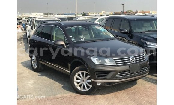 Buy Import Volkswagen Touareg Brown Car in Import - Dubai in Malawi Buy Import Volkswagen Touareg Brown Car in Import - Dubai in Malawi