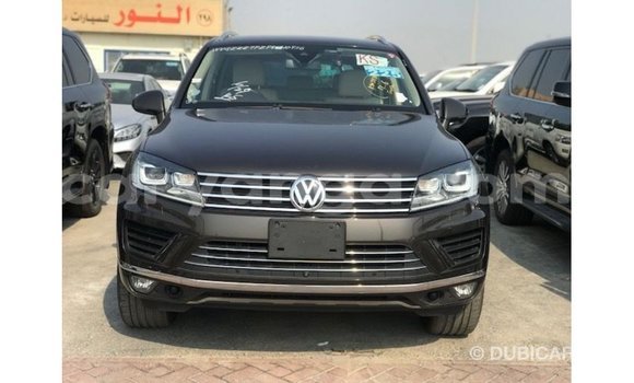 Buy Import Volkswagen Touareg Brown Car in Import - Dubai in Malawi Buy Import Volkswagen Touareg Brown Car in Import - Dubai in Malawi