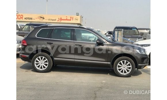 Buy Import Volkswagen Touareg Brown Car in Import - Dubai in Malawi Buy Import Volkswagen Touareg Brown Car in Import - Dubai in Malawi
