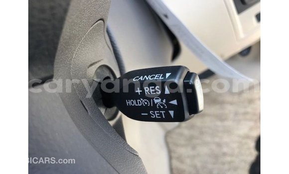 Buy Import Toyota Land Cruiser White Car in Import - Dubai in Malawi Buy Import Toyota Land Cruiser White Car in Import - Dubai in Malawi