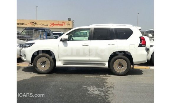 Buy Import Toyota Prado White Car in Import - Dubai in Malawi Buy Import Toyota Prado White Car in Import - Dubai in Malawi