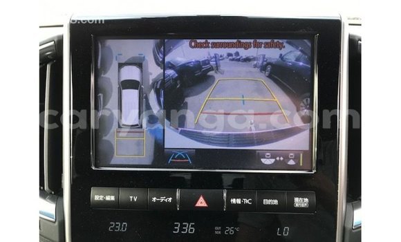 Buy Import Toyota Land Cruiser White Car in Import - Dubai in Malawi Buy Import Toyota Land Cruiser White Car in Import - Dubai in Malawi