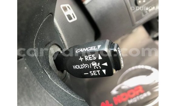 Buy Import Toyota Land Cruiser White Car in Import - Dubai in Malawi Buy Import Toyota Land Cruiser White Car in Import - Dubai in Malawi