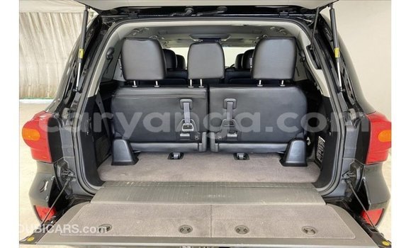 Nunua Imported Toyota Land Cruiser Black Gari ndani ya Import - Dubai nchini Malawi Nunua Imported Toyota Land Cruiser Black Gari ndani ya Import - Dubai nchini Malawi