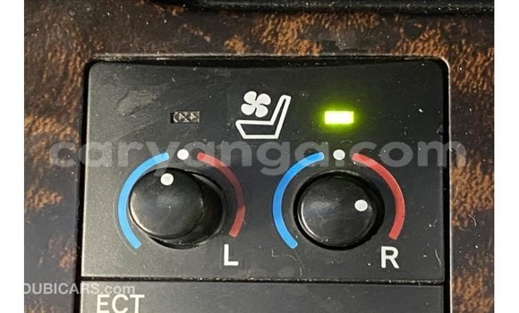 Nunua Imported Toyota Land Cruiser Black Gari ndani ya Import - Dubai nchini Malawi Nunua Imported Toyota Land Cruiser Black Gari ndani ya Import - Dubai nchini Malawi