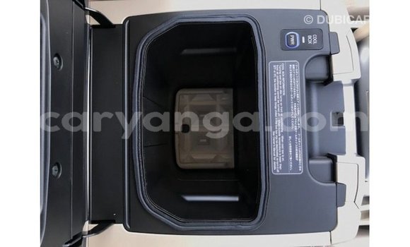 Buy Import Toyota Land Cruiser White Car in Import - Dubai in Malawi Buy Import Toyota Land Cruiser White Car in Import - Dubai in Malawi