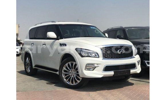 Buy Import Infiniti Q White Car in Import - Dubai in Malawi