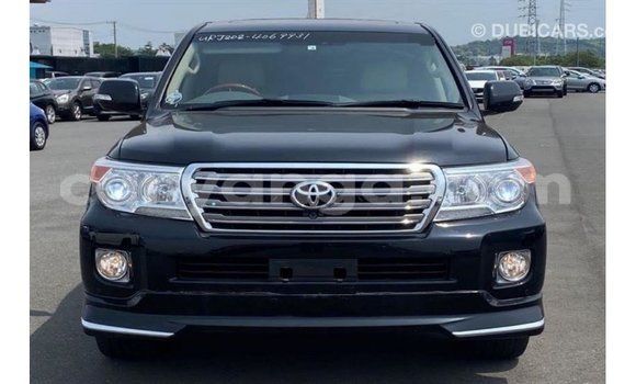Acheter Import Voiture Toyota Land Cruiser Noir à Import - Dubai, Malawi Acheter Import Voiture Toyota Land Cruiser Noir à Import - Dubai, Malawi