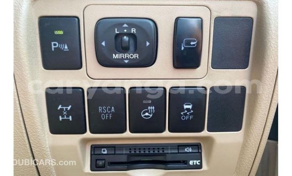 Acheter Import Voiture Toyota Land Cruiser Noir à Import - Dubai, Malawi Acheter Import Voiture Toyota Land Cruiser Noir à Import - Dubai, Malawi