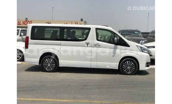 Buy Import Toyota Granvia White Car in Import - Dubai in Malawi Buy Import Toyota Granvia White Car in Import - Dubai in Malawi