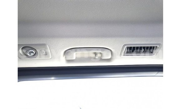 Buy Import Toyota Granvia White Car in Import - Dubai in Malawi Buy Import Toyota Granvia White Car in Import - Dubai in Malawi