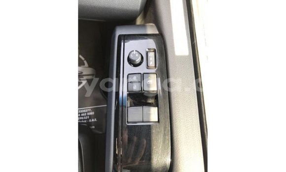 Buy Import Toyota Granvia White Car in Import - Dubai in Malawi Buy Import Toyota Granvia White Car in Import - Dubai in Malawi