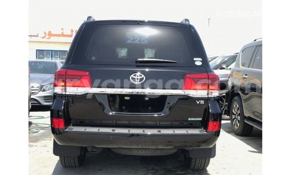 Nunua Imported Toyota Land Cruiser Black Gari ndani ya Import - Dubai nchini Malawi Nunua Imported Toyota Land Cruiser Black Gari ndani ya Import - Dubai nchini Malawi