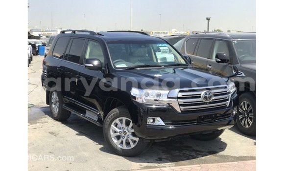 Nunua Imported Toyota Land Cruiser Black Gari ndani ya Import - Dubai nchini Malawi Nunua Imported Toyota Land Cruiser Black Gari ndani ya Import - Dubai nchini Malawi