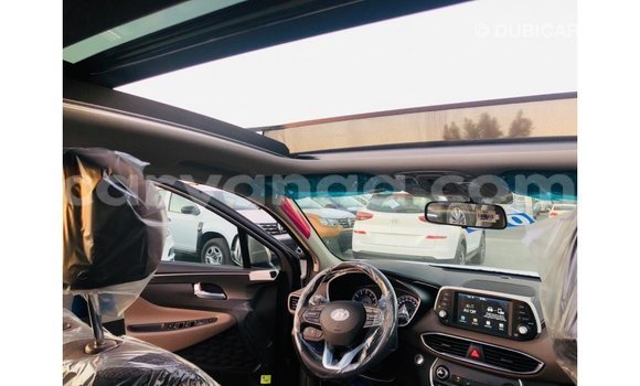 Nunua Imported Hyundai Santa Fe Brown Gari ndani ya Import - Dubai nchini Malawi Nunua Imported Hyundai Santa Fe Brown Gari ndani ya Import - Dubai nchini Malawi