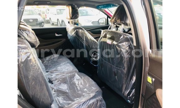 Nunua Imported Hyundai Santa Fe Brown Gari ndani ya Import - Dubai nchini Malawi Nunua Imported Hyundai Santa Fe Brown Gari ndani ya Import - Dubai nchini Malawi