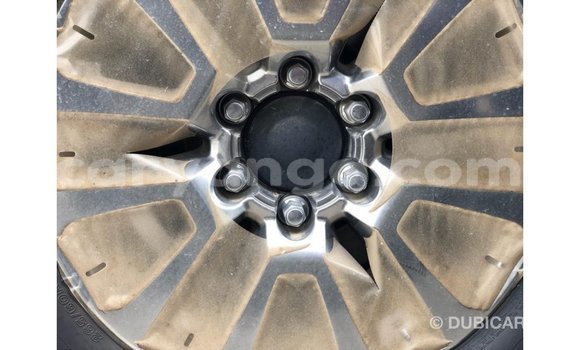 Acheter Import Voiture Toyota Prado Bleu à Import - Dubai, Malawi Acheter Import Voiture Toyota Prado Bleu à Import - Dubai, Malawi