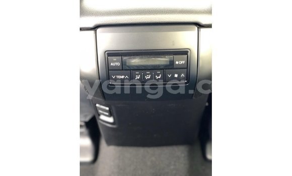 Acheter Import Voiture Toyota Prado Bleu à Import - Dubai, Malawi Acheter Import Voiture Toyota Prado Bleu à Import - Dubai, Malawi