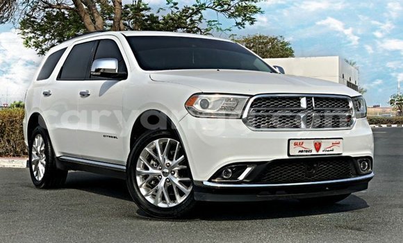 Buy Import Dodge Durango White Car in Import - Dubai in Malawi