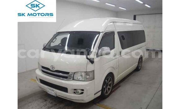 Acheter Import Voiture Toyota Hiace Blanc à Import - Dubai, Malawi Acheter Import Voiture Toyota Hiace Blanc à Import - Dubai, Malawi