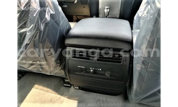 Buy Import Toyota Land Cruiser White Car in Import - Dubai in Malawi Buy Import Toyota Land Cruiser White Car in Import - Dubai in Malawi