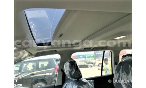 Buy Import Toyota Land Cruiser White Car in Import - Dubai in Malawi Buy Import Toyota Land Cruiser White Car in Import - Dubai in Malawi