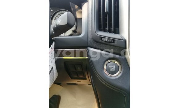 Buy Import Toyota Land Cruiser White Car in Import - Dubai in Malawi Buy Import Toyota Land Cruiser White Car in Import - Dubai in Malawi