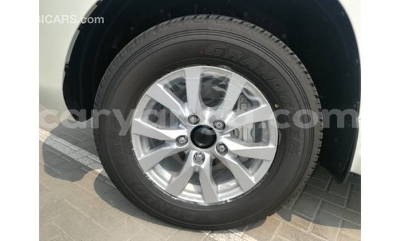 Buy Import Toyota Land Cruiser White Car in Import - Dubai in Malawi Buy Import Toyota Land Cruiser White Car in Import - Dubai in Malawi