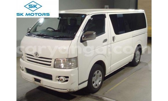 Buy Import Toyota Hiace White Car in Import - Dubai in Malawi