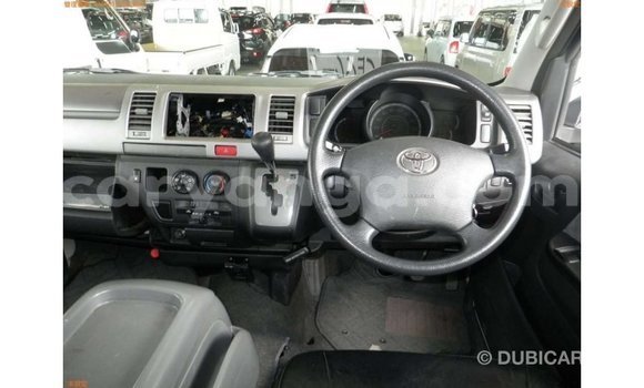 Nunua Imported Toyota Hiace White Gari ndani ya Import - Dubai nchini Malawi Nunua Imported Toyota Hiace White Gari ndani ya Import - Dubai nchini Malawi