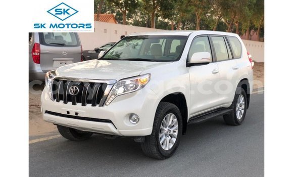 Acheter Import Voiture Toyota Prado Blanc à Import - Dubai, Malawi Acheter Import Voiture Toyota Prado Blanc à Import - Dubai, Malawi