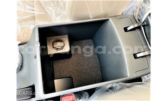 Buy Import Hyundai Elantra White Car in Import - Dubai in Malawi Buy Import Hyundai Elantra White Car in Import - Dubai in Malawi